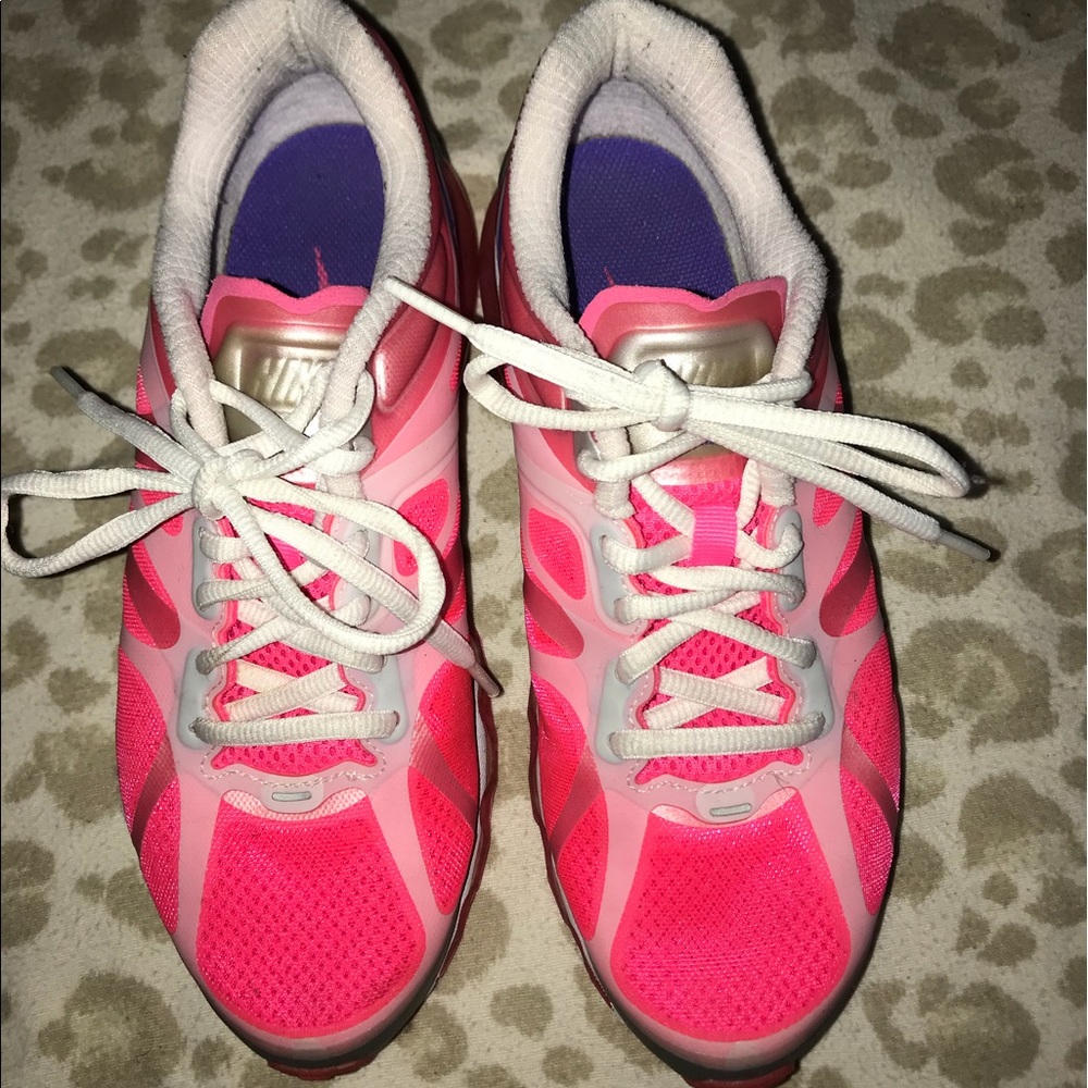Fun Pink Nike Air Max